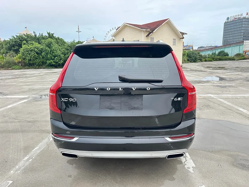 Volvo XC90 — фото 4