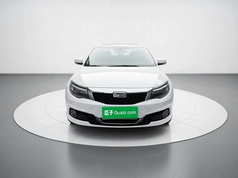 Qoros 3 — фото 2