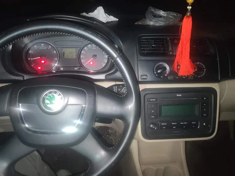 Skoda Citigo — фото 12