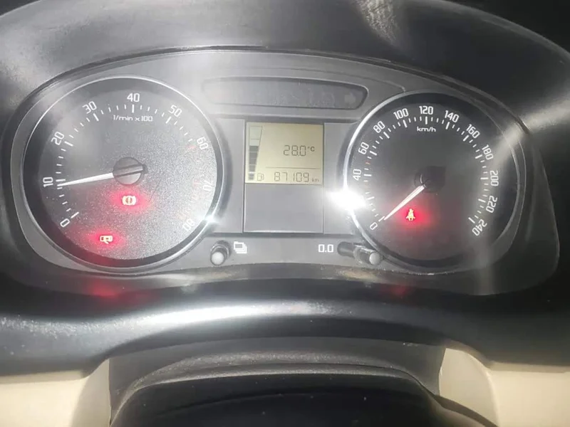 Skoda Citigo — фото 14
