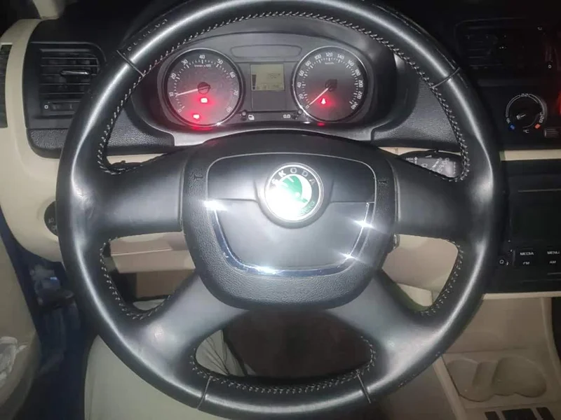 Skoda Citigo — фото 15