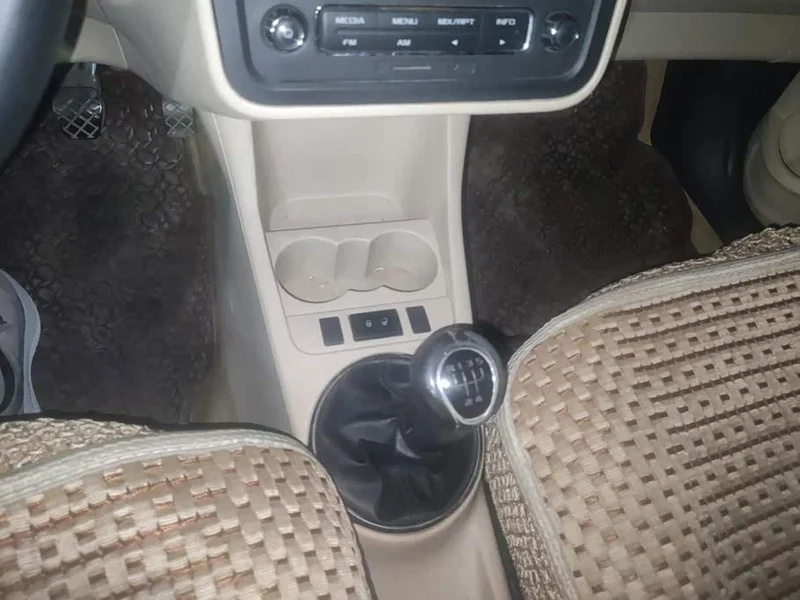 Skoda Citigo — фото 16