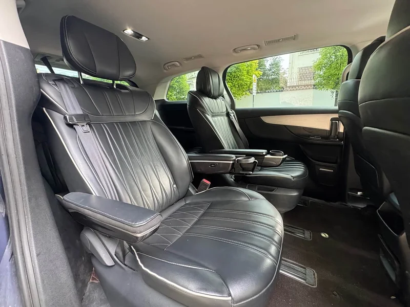 Roewe iMAX8 — фото 11