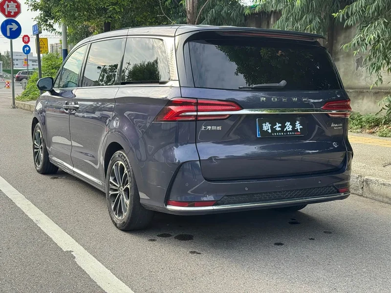 Roewe iMAX8 — фото 16