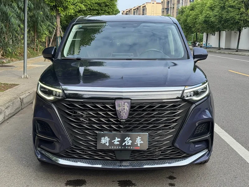 Roewe iMAX8 — фото 2
