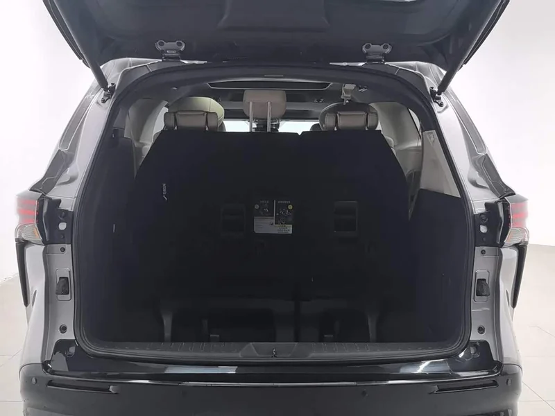 Toyota Sienna — фото 16