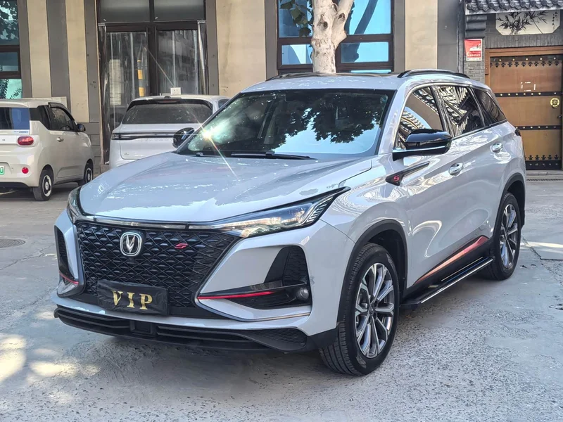 Changan CS75PLUS — фото 1