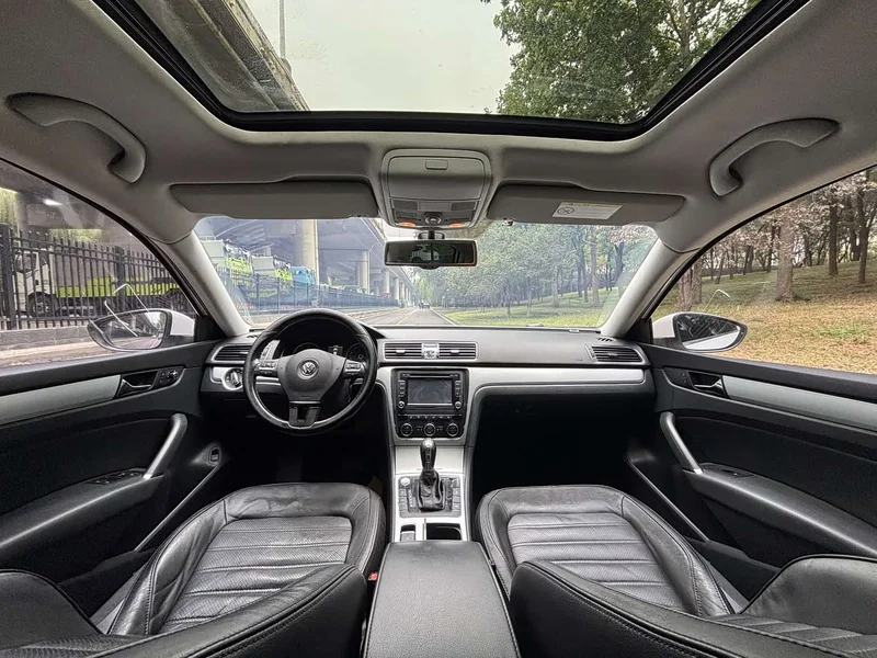 Volkswagen Passat — фото 9
