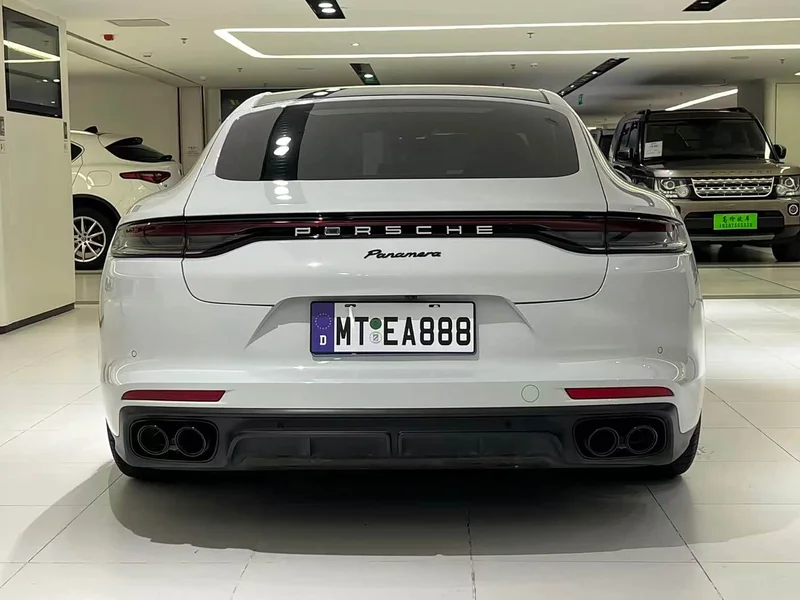 Porsche Panamera — фото 4
