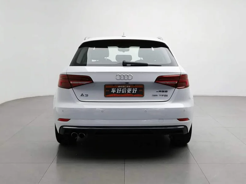 Audi Q3 — фото 4