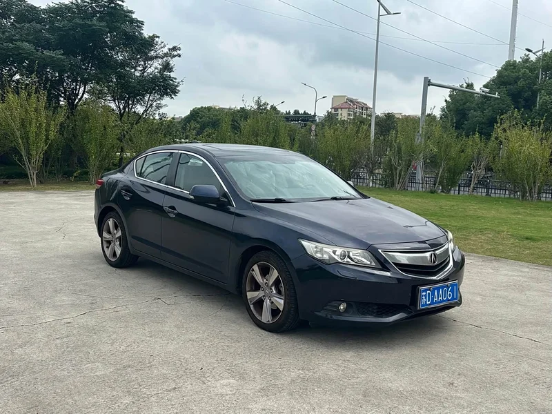 Acura ILX — фото 3