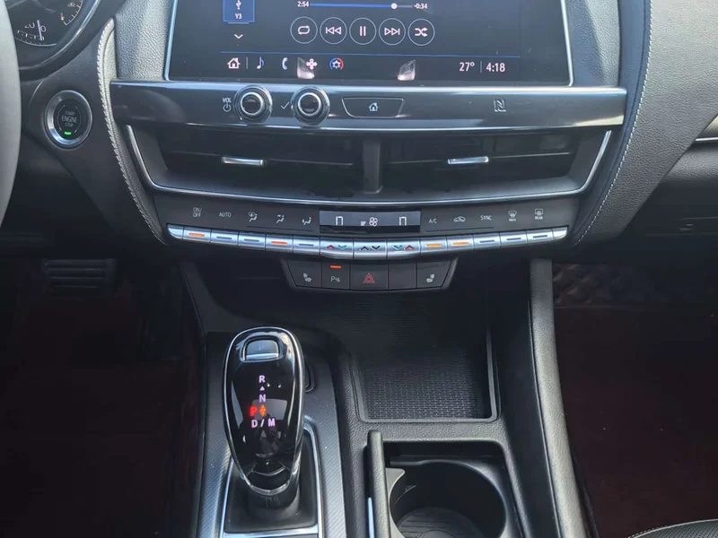 Cadillac CT5 — фото 13