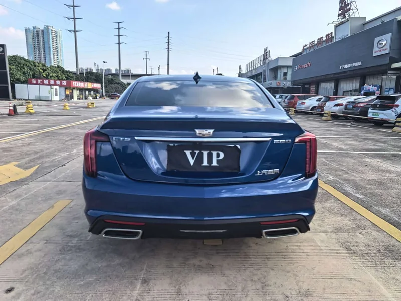 Cadillac CT5 — фото 10