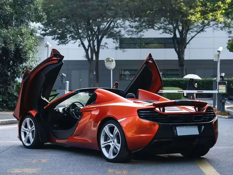 McLaren 625C — фото 10