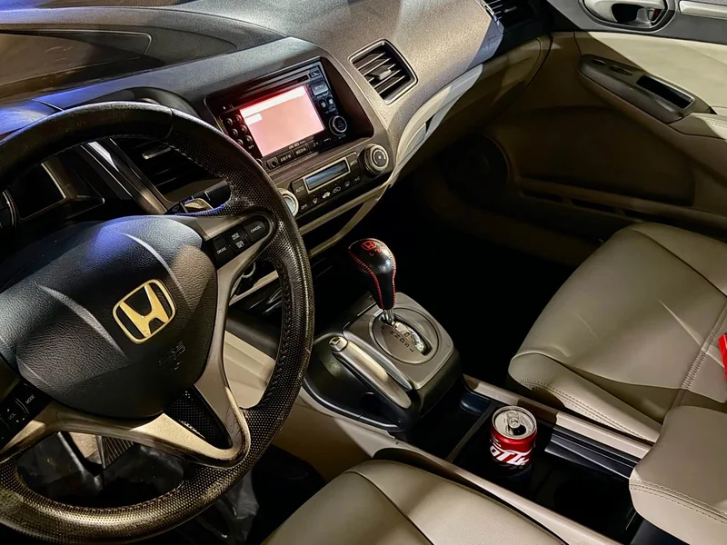 Honda Civic — фото 7