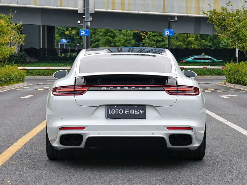 Porsche Panamera — фото 4