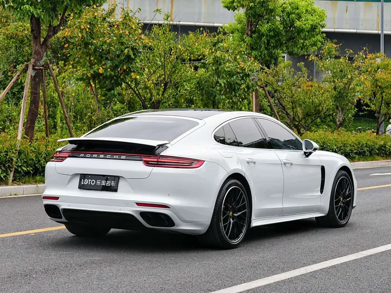 Porsche Panamera — фото 5