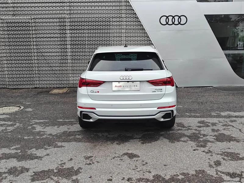 Audi Q3 — фото 5