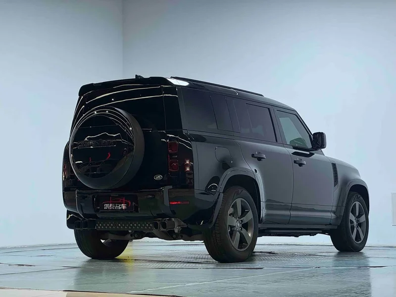 Land Rover Defender — фото 19