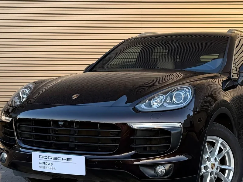 Porsche Cayenne — фото 2