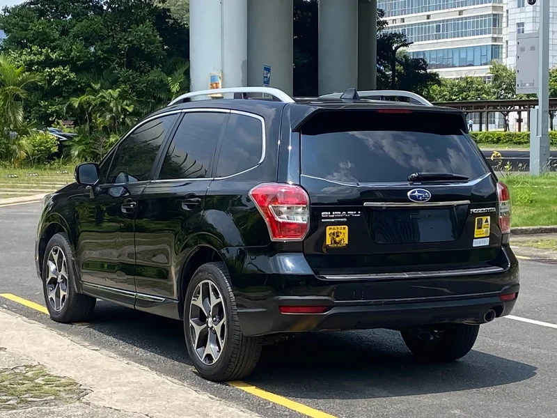 Subaru Forester — фото 6