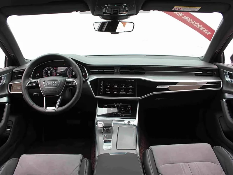 Audi A6L — фото 6