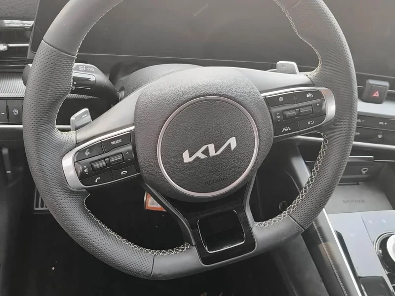 Kia Sportage — фото 9