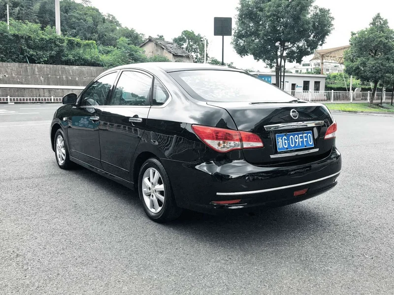 Nissan Sylphy — фото 4