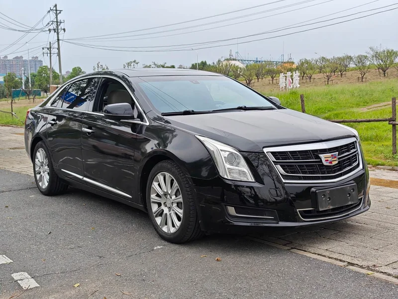Cadillac XTS — фото 3