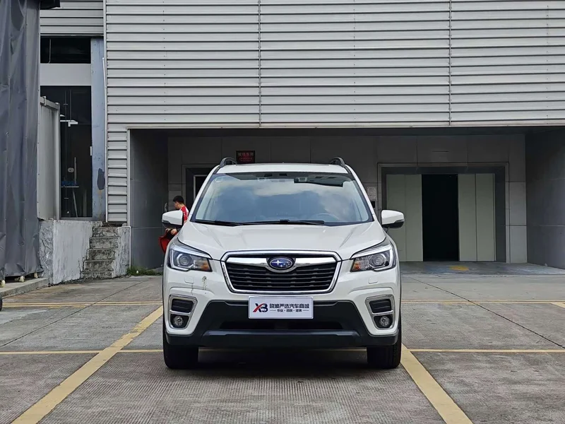 Subaru Forester — фото 2