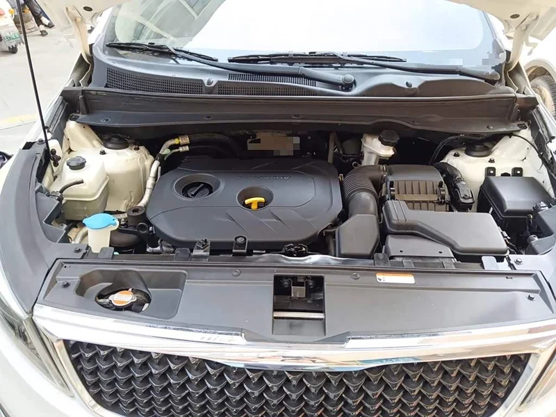 Kia Sportage — фото 16