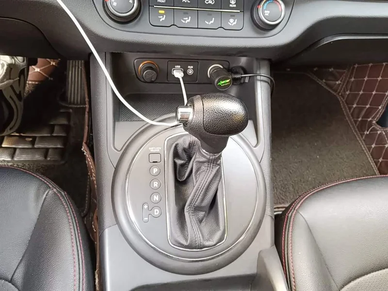 Kia Sportage — фото 10