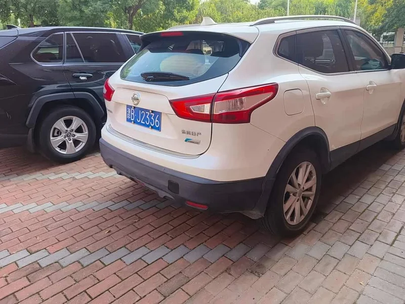 Nissan Qashqai — фото 3