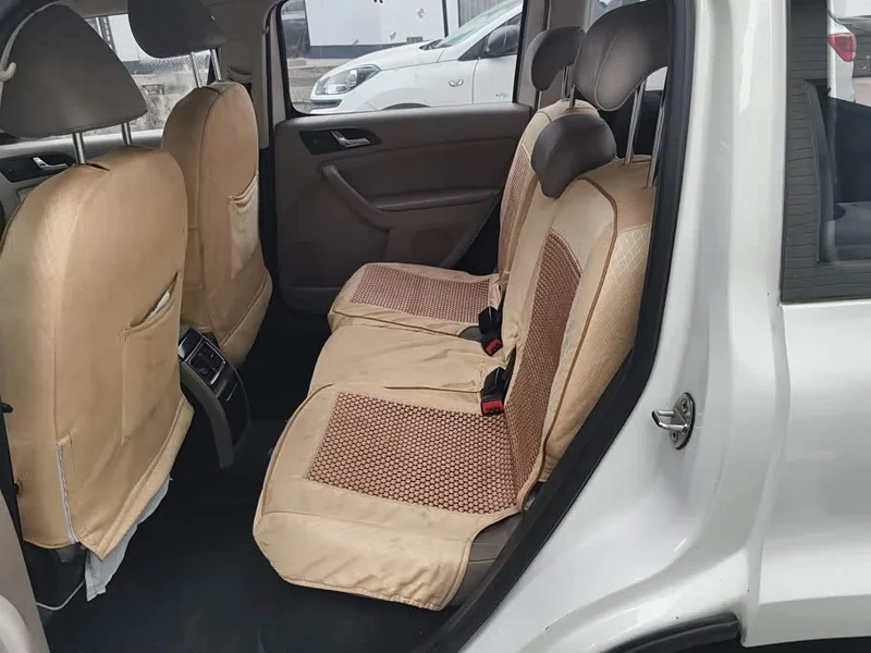 Skoda Yeti — фото 11
