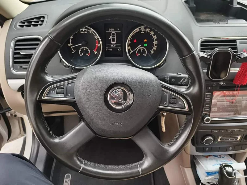 Skoda Yeti — фото 15