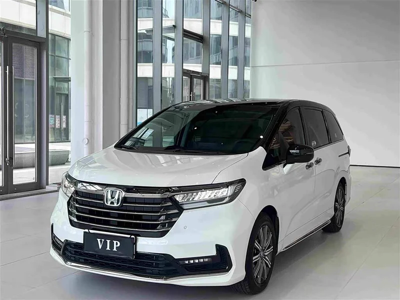 Honda Odyssey — фото 1