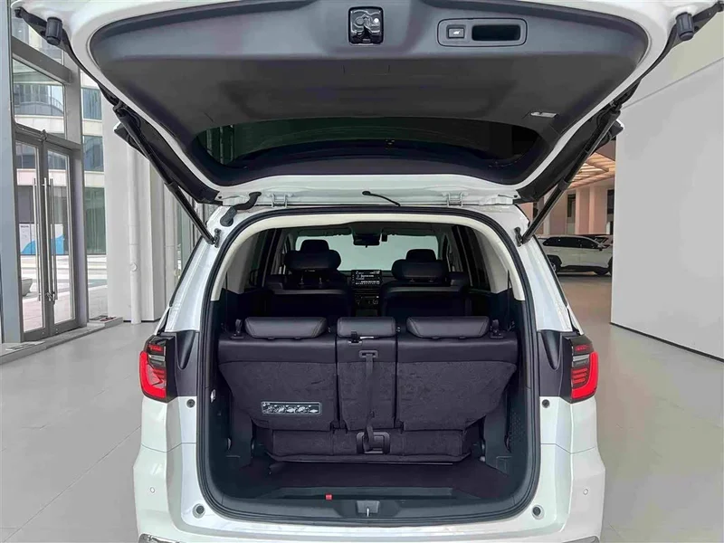 Honda Odyssey — фото 10