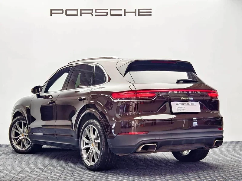 Porsche Cayenne — фото 6