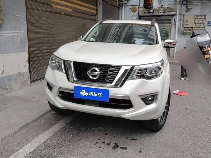 Nissan Terra — фото 2