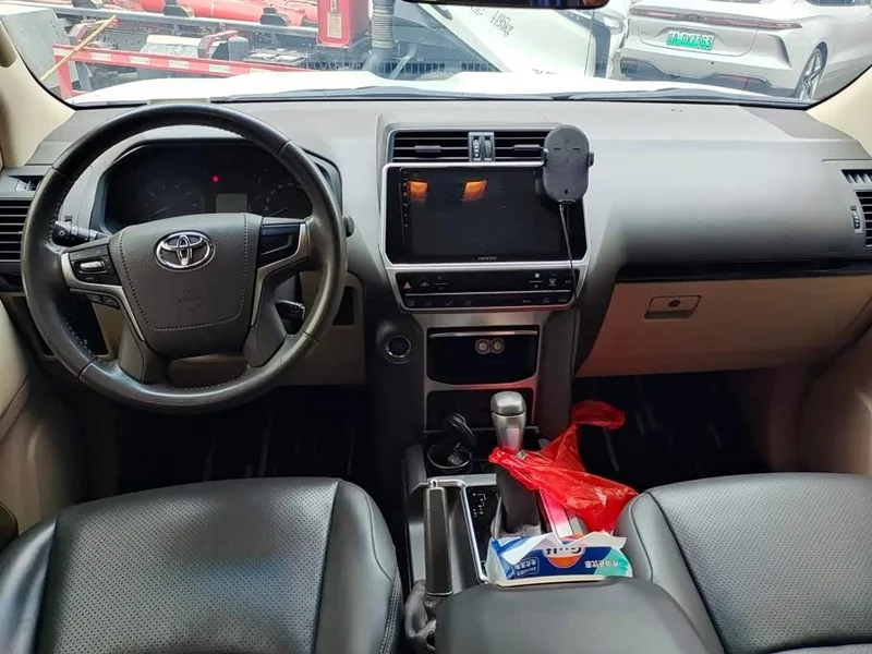 Toyota Toyota — фото 12