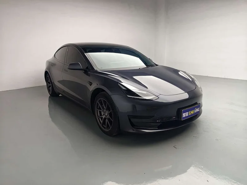 Tesla Model 3 — фото 2