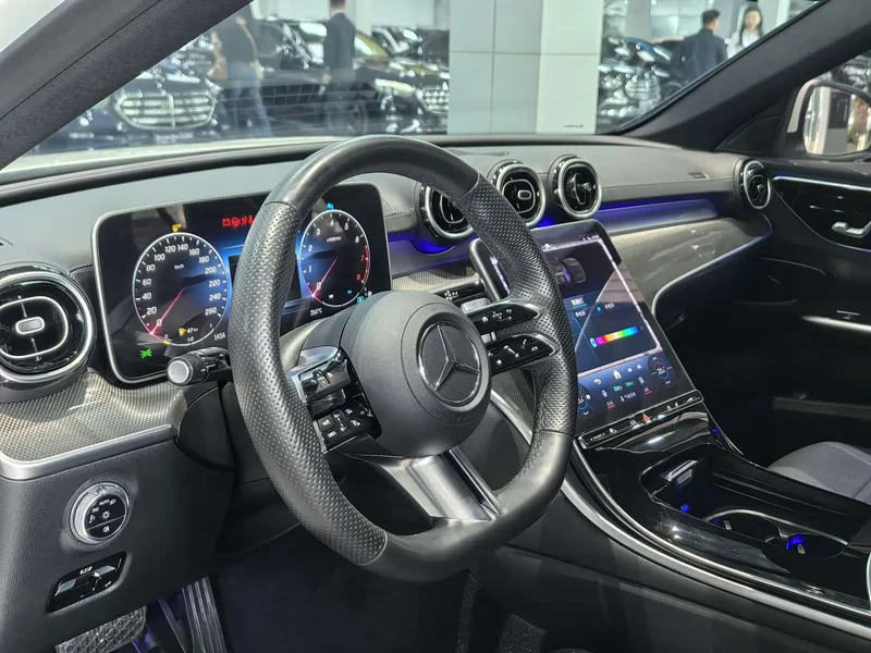 Mercedes-Benz C-Class — фото 12