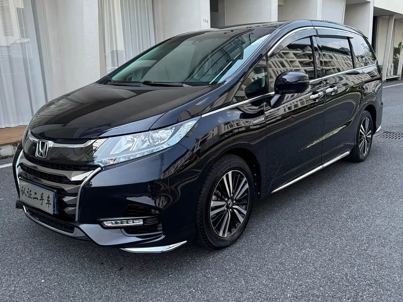Honda Odyssey — фото 1
