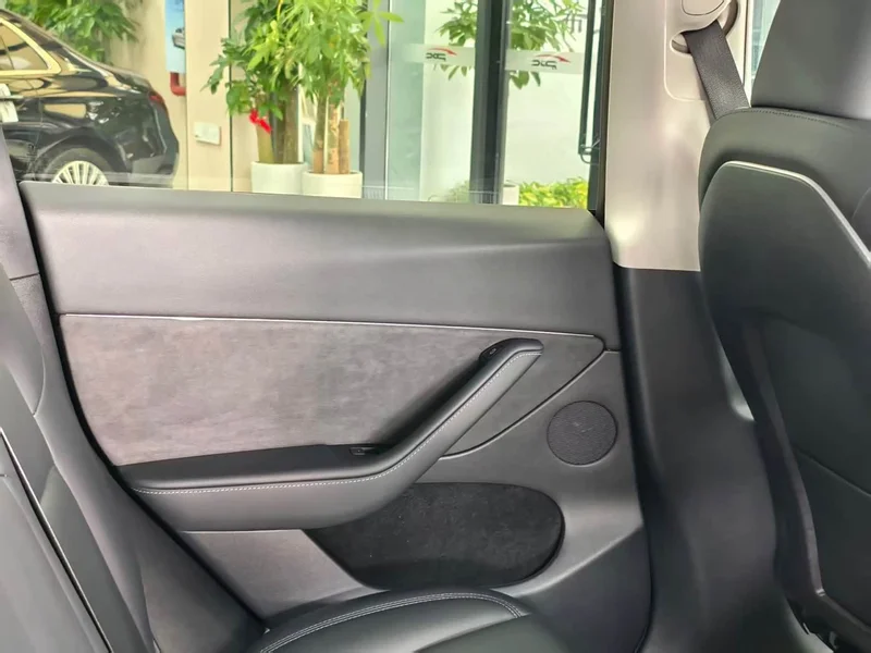 Tesla Model Y — фото 21