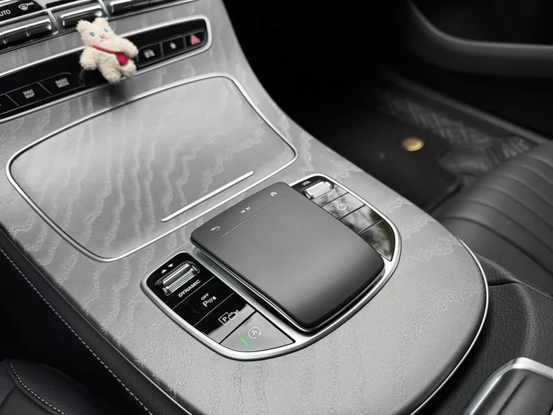 Mercedes-Benz CLS — фото 13
