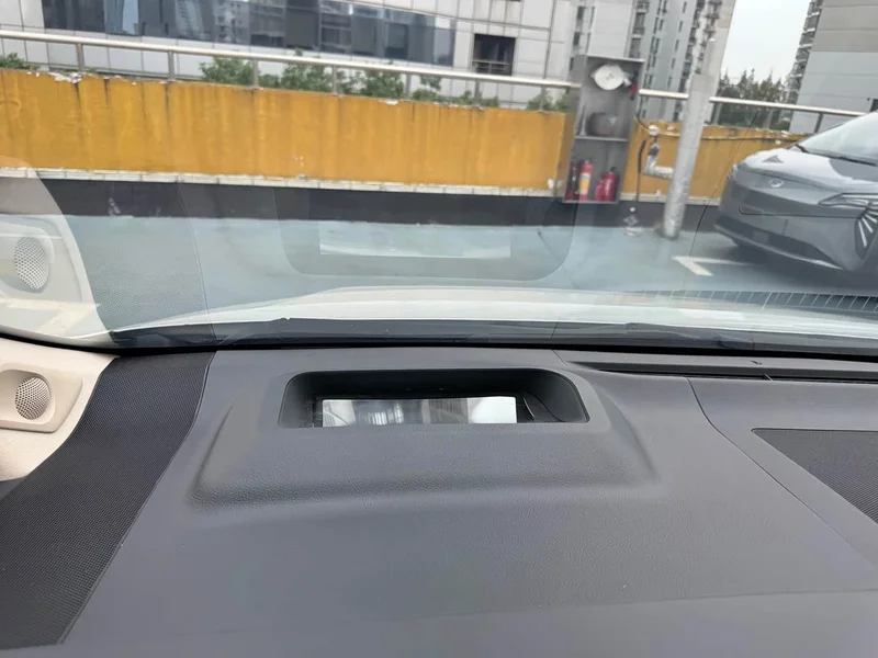 Toyota Alphard — фото 22