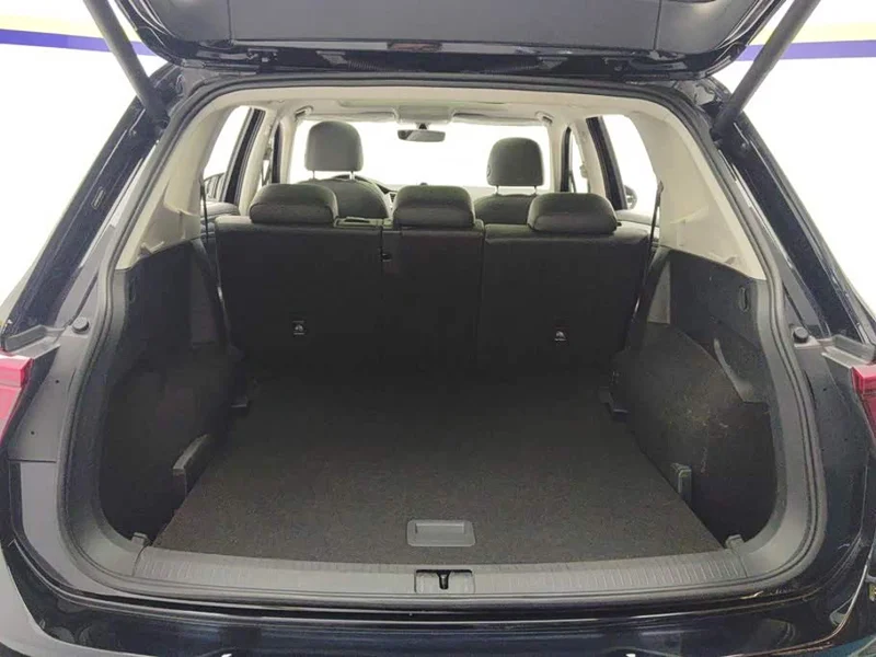 Volkswagen Tiguan L — фото 4