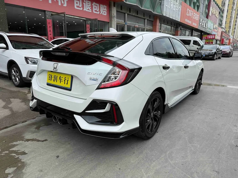 Honda Civic — фото 7