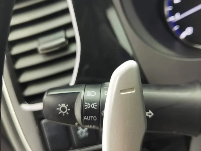 Mitsubishi Outlander — фото 21