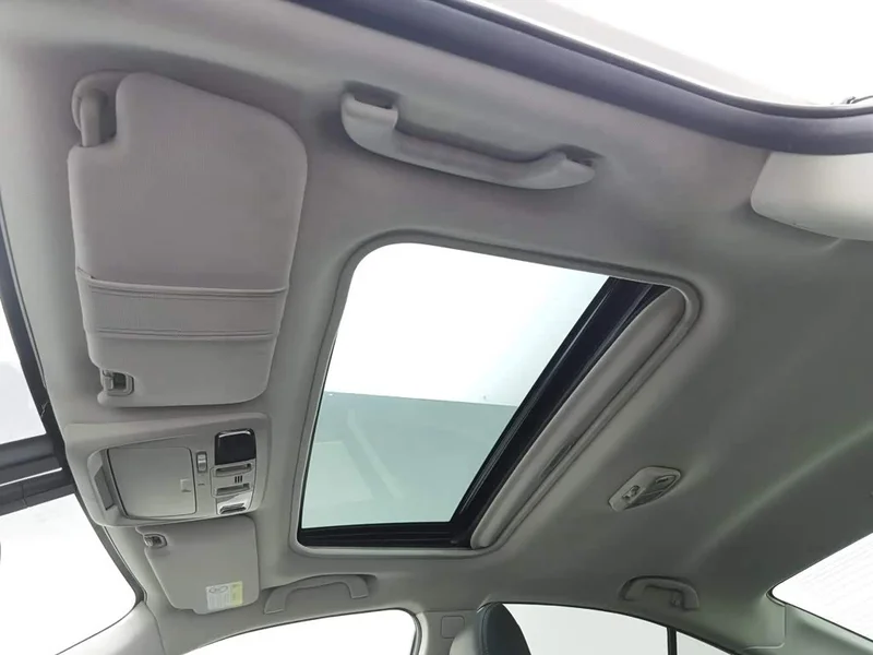 Subaru Legacy — фото 14